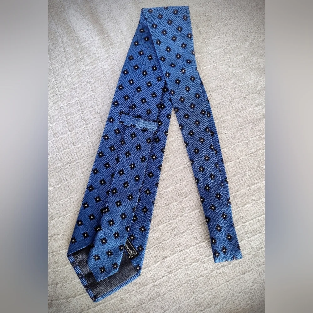 Like New Vintage 90's Faconnable Blue Necktie, Made in France, 100% Silk - Picture 6 of 8